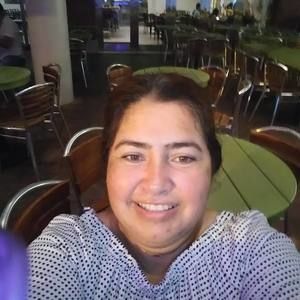 Meet your Posher, Elizabeht